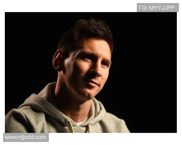 最懒的足球明星揭秘他是如何在赛场上轻松应对挑战的 最懒的足球明星揭秘他是如何在赛场上轻松应对挑战的