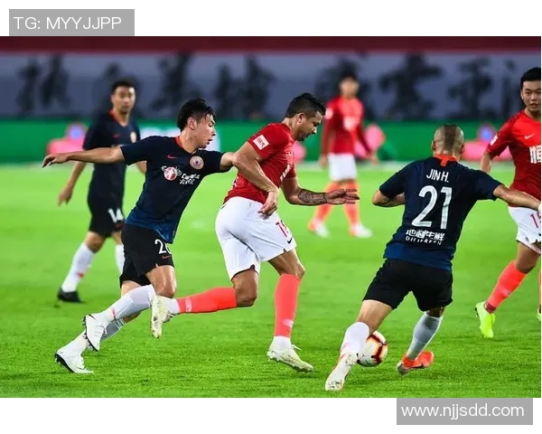 杭州篮球队以87分领跑挑战赛积分榜展现强劲实力